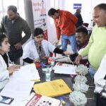 हल्द्वानी मीडिया सेंटर में पत्रकारों हेतु निःशुल्क स्वास्थ्य शिविर आयोजित, 100 से अधिक लोगों ने लिया लाभ