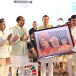 राज्य स्तरीय एसडीजी एचीवर्स अवार्ड समारोह में शामिल हुए मुख्यमंत्री धामी, विजेताओं को किया सम्मानित